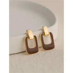 Women's geometric coffee colored oil droplets, elegant French retro style, alloy chain, seasonal jewelry, pendant earrings