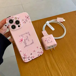5-Piece Set Eye-Catching Floral Letter E Protective Phone Case + Cellphone Charging Head Cover + Data Cable Protector + Storage Rope for iPhone 15/16 Series Accessories