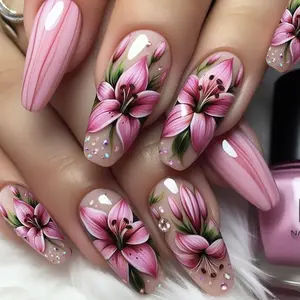Press-On Floral Design Nails
