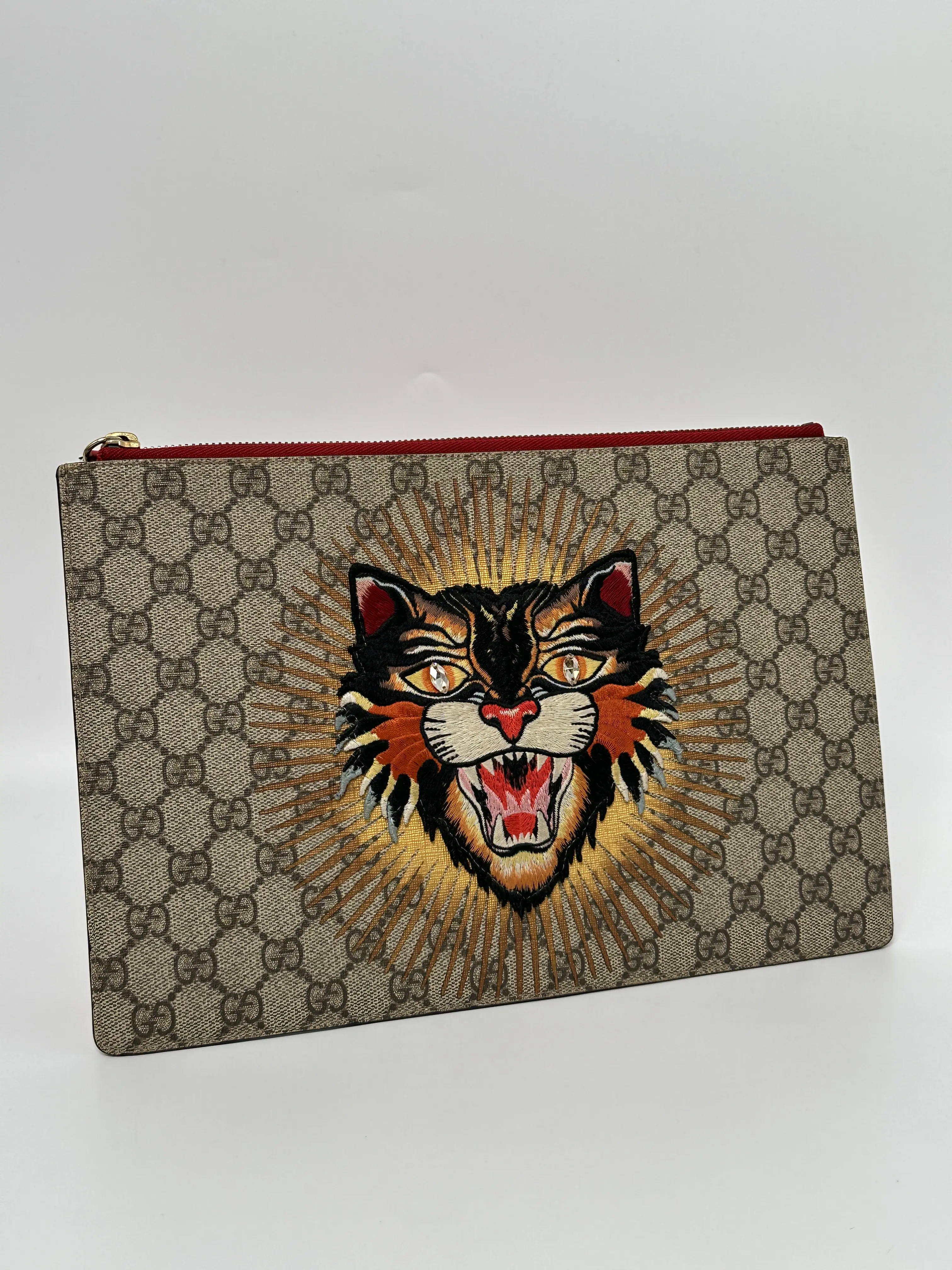 Pre-owned GUCCI CANVAS Clutches & Wristlets Angry Cat GG Supreme Pouch JD739GG