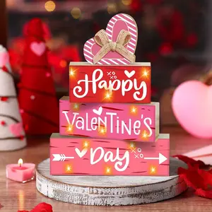 1 set of wooden decorative plaques and ornaments, romantic design for Valentine's Day, is the perfect home decoration for Valentine's Day, New Year, and romantic holidays, the ideal choice for romantic home decoration, Heart Plaque