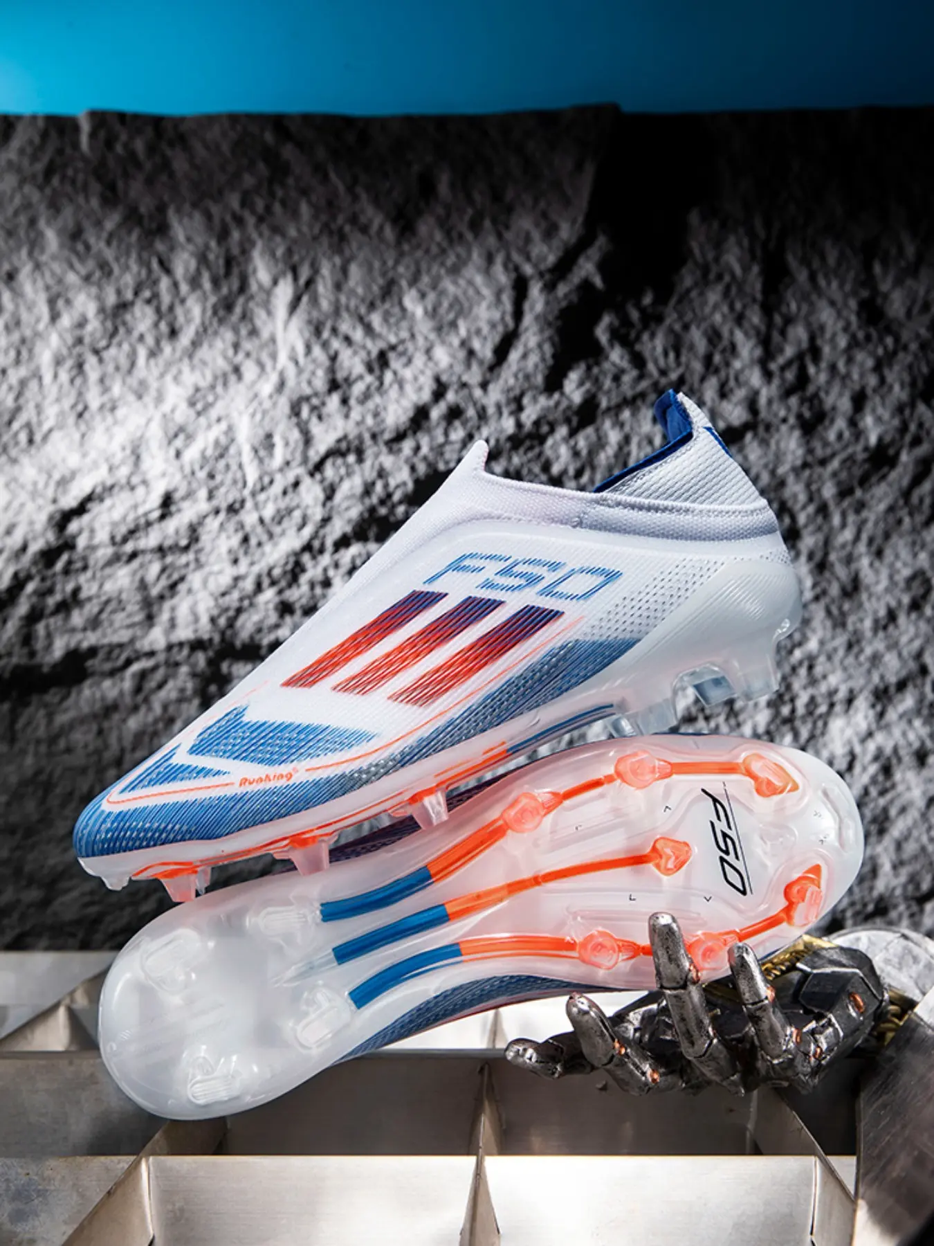 Unisex Soccer Shoes for Youth Students, Long Studs Design, Competition Training Sports Footwear, Durable and Comfortable Football Boots, Football Cleats, Performance Boot