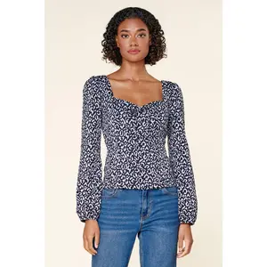 Tabitha Leopard Sweetheart Long Sleeve Top