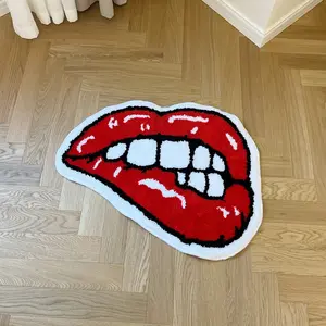 Sexy Lips Shaped Carpet, Soft Comfortable Non-Slip Absorbent Rug, Thickened Plush Velvet Floor Mat for Bedroom Living Room Bathroom Decor, Decorative Rug Mat