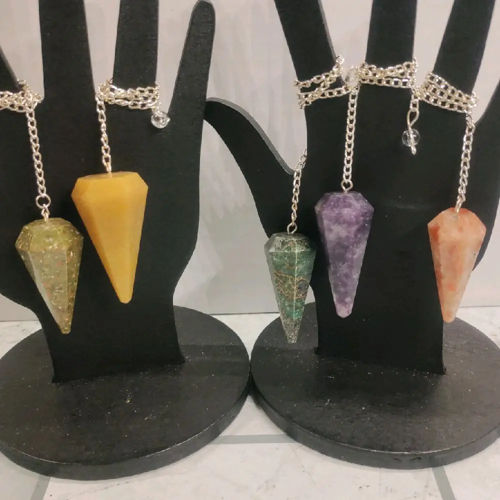 Natural Crystal Pendulums Set, 5-Piece Healing Dowsing Pendulums for Energy Balancing & Divination
