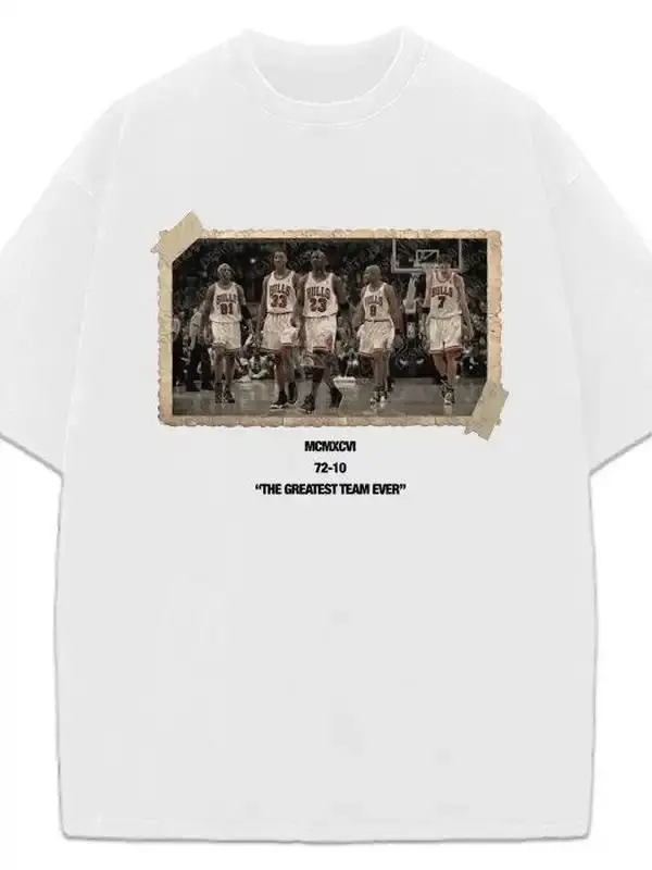 1996 Chicago Squad Vintage Photo T-Shirt The Greatest Team Ever 72-10 Crewneck Cotton Tee