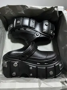 Women's Casual Solid Color Non-slip Clogs, Stylish Punk Clogs, Breathable Comfortable Sports Sandals, Outdoor Beach Slippers, Fashionable Shoes for Indoor & Outdoor Wear