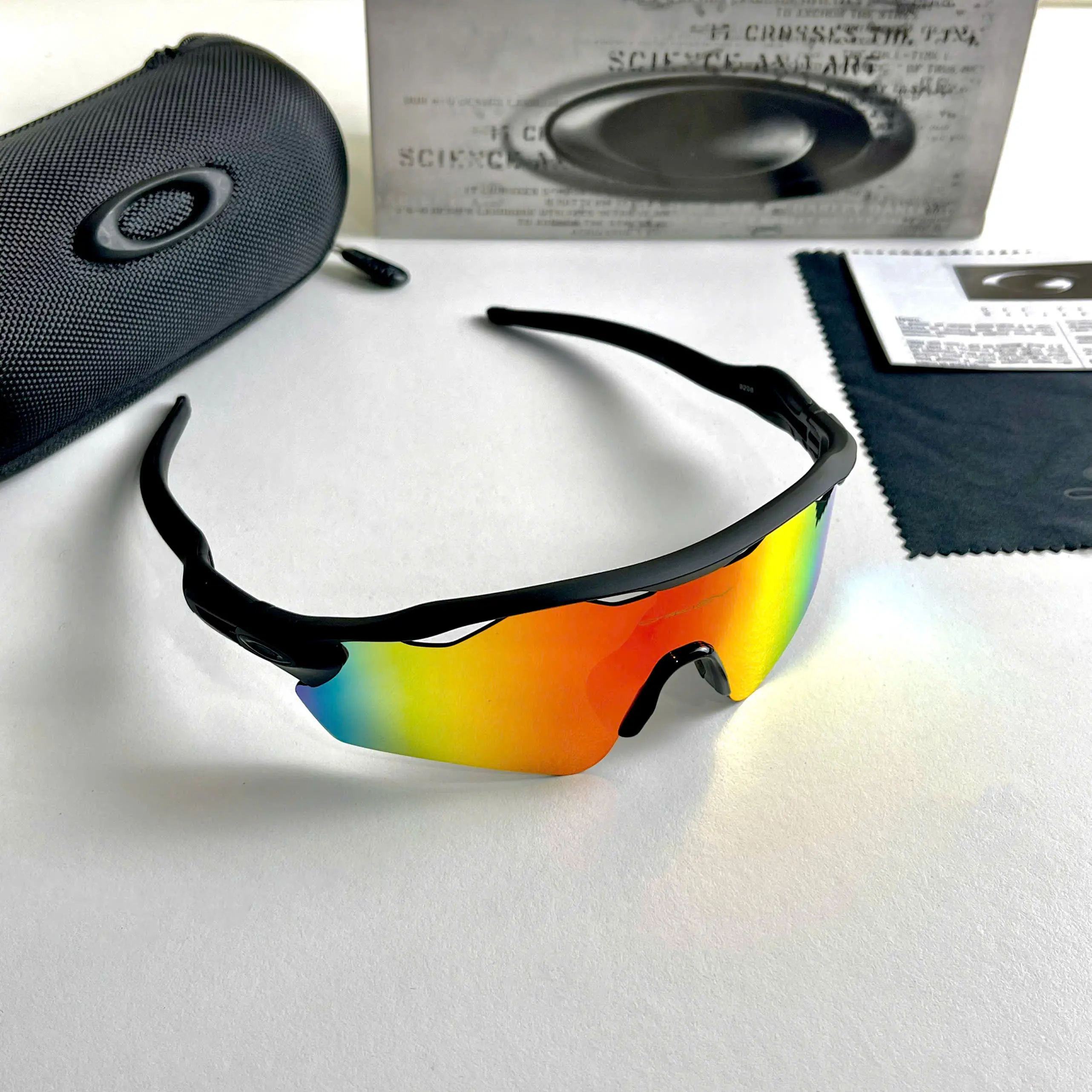 Oakley Classic Wraparound Sports Sunglasses for Men Women, UV400 Protective Eyewear for Cycling Running Driving Hiking and Outdoor Activities