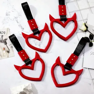 2 Pieces Heart Handle Ring Bumper Warning Car Accessory Heart Hand Strap Drift Charm Rear Bumper Warning Ring Decor for Car Bus Subway