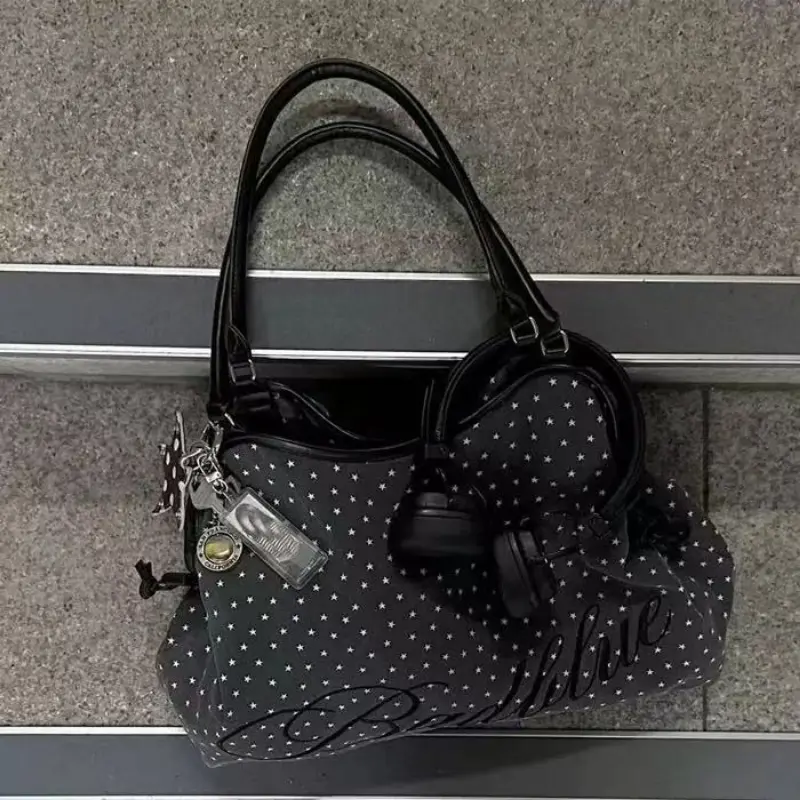 Black polka dot stars (comes with a star pendant)