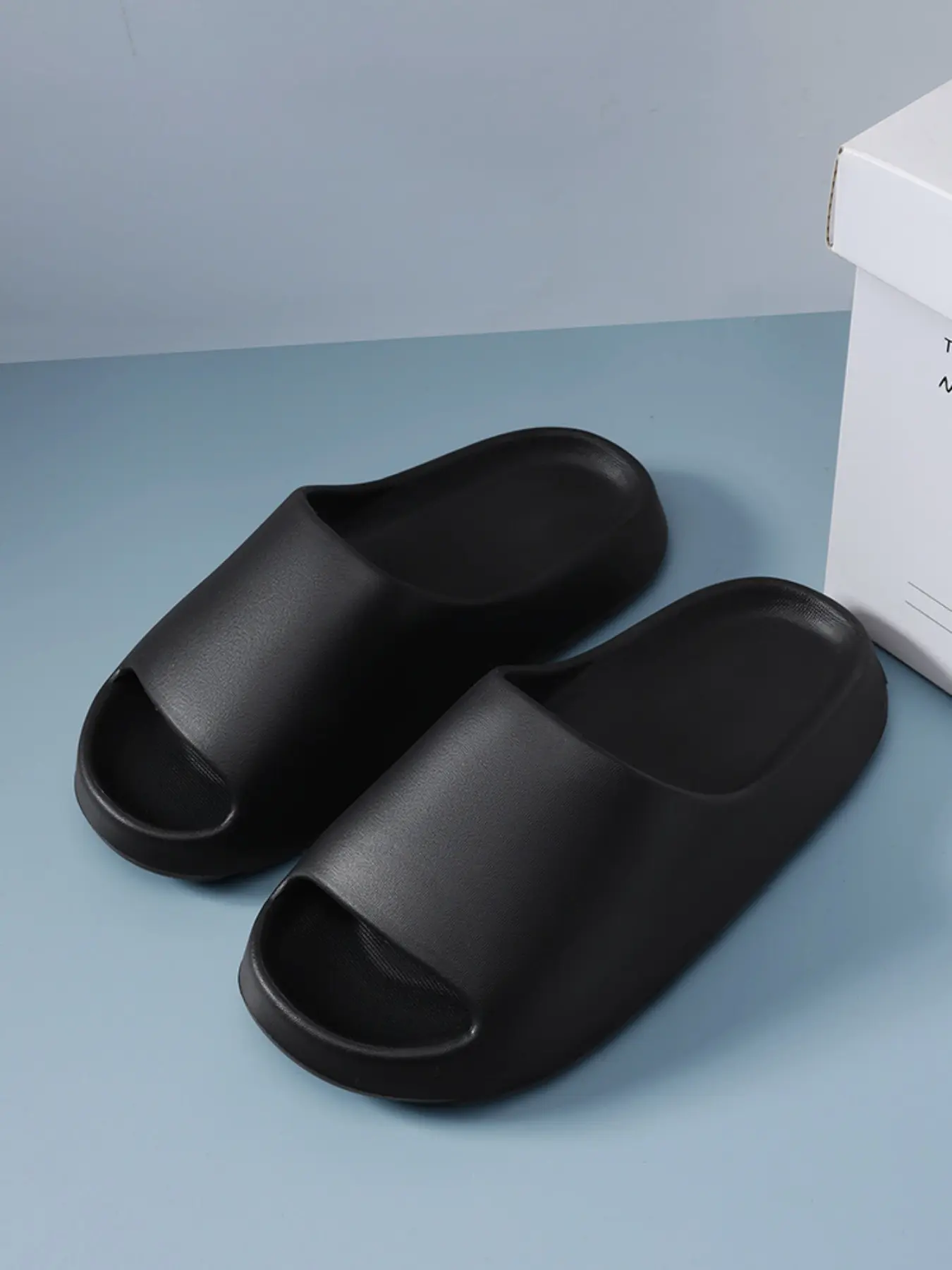 Unisex Cloud Slides, Ultra-Soft Comfort Design, Fashionable Soft Slippers, Indoor Outdoor Slippers, Slippers Shoes