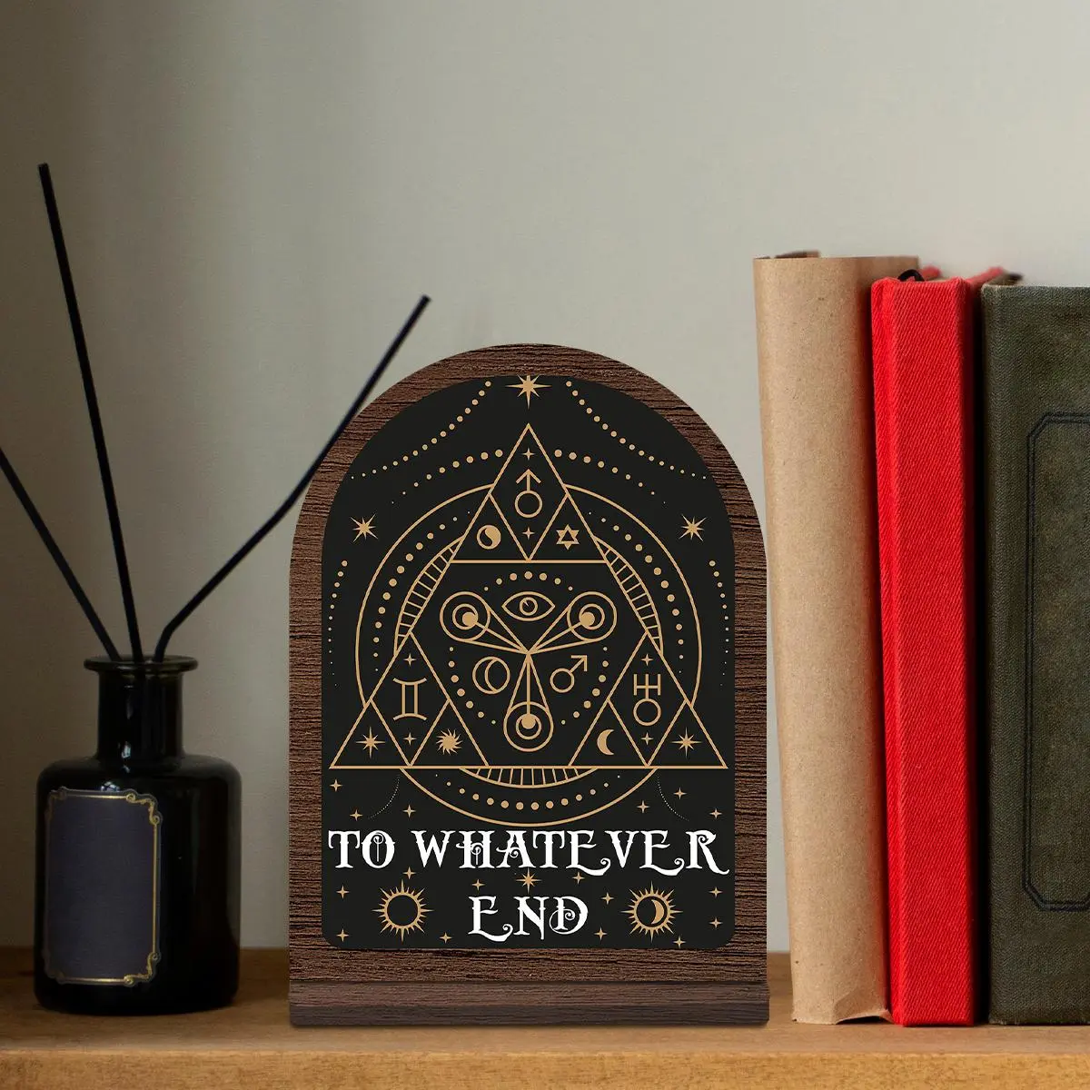 Wooden Bookend Shelf Decoration, 1 Set Decorative Book Shelf Centerpiece Decoration, Fantasy Bookish Sign with Geometric Designs and Stand, Home Decor Supplies, Decorative Plaque