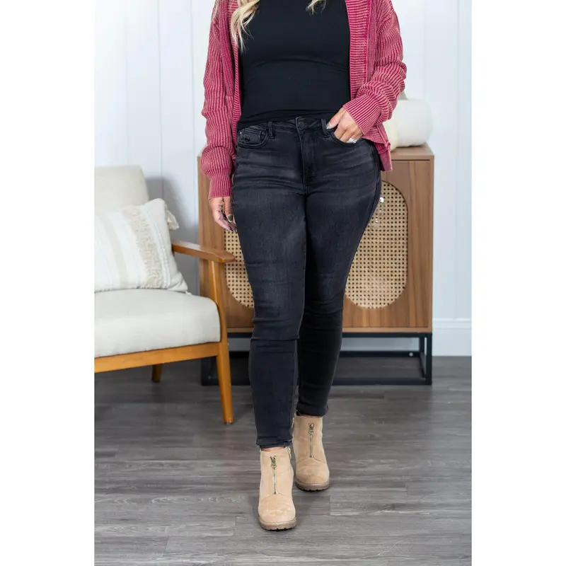 Judy Blue Women's Mid-Rise Tummy Control Sierra Jeans, Stretch Fit Bottoms with Spandex-Rayon Blend, Odd-Even Mix Available
