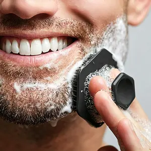 1 Pack Men's Pre-Shave Facial Scrub Massager, Face Care, Exfoliate Dead Skin Deep Cleansing Exfoliating Cleanser Face Exfoliator Cleanser for Men, Fragrance-Free, Ergonomic Design, Compact & Portable, Perfect Christmas Gift for Men