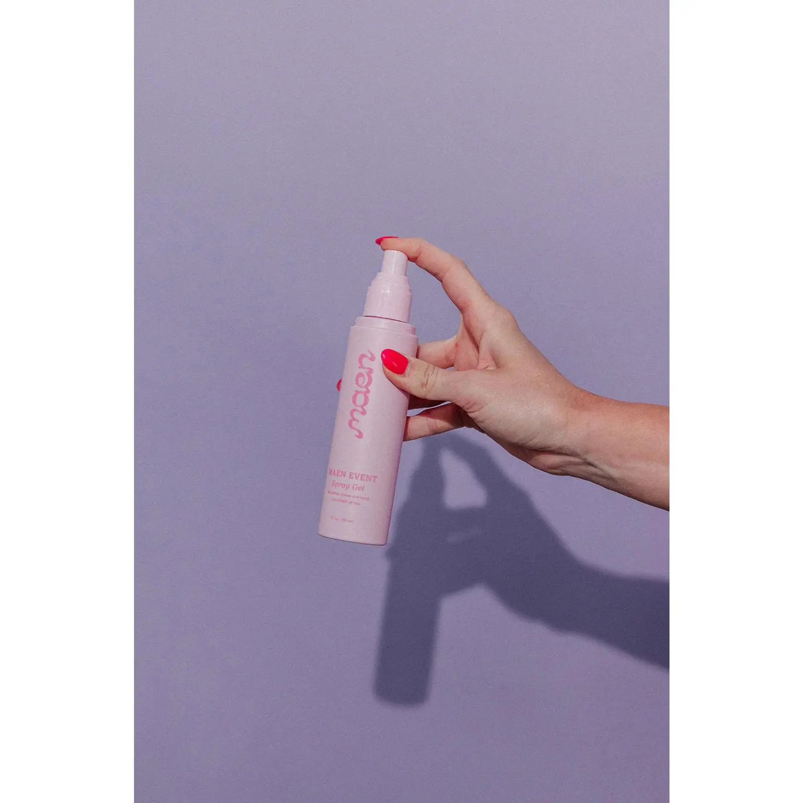 Plant-Based Spray Styling Gel, Frizz Reducing Mild Gel for a Soft, Non-Sticky & Flake-Free Hold - For All Hair Types, Frizz Reducing Mousse & Gel