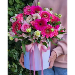 "A Heartfelt Gift" Decor Decorative Flowers  Bouquet