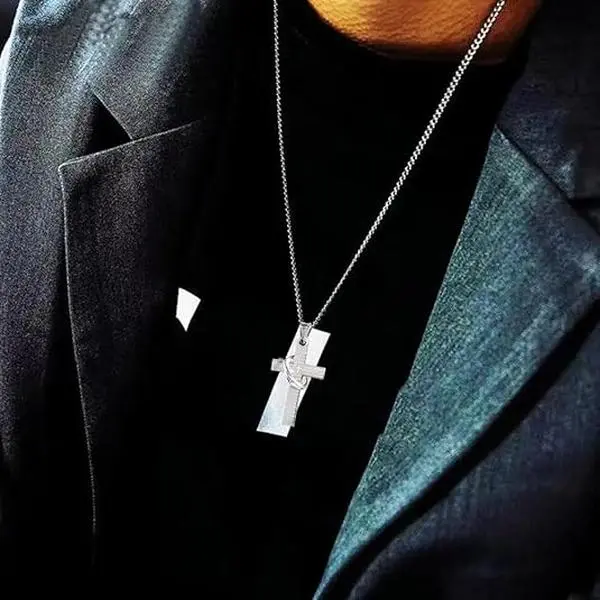 Men Women’s Engraved Cross Pendant Necklace, Spinning Cross Charm with  Chain, Modern Statement Jewelry