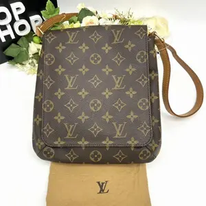 Pre-owned Louis Vuitton As Shown Messenger Bags Monogram Batignolles Horizontal KO0781134