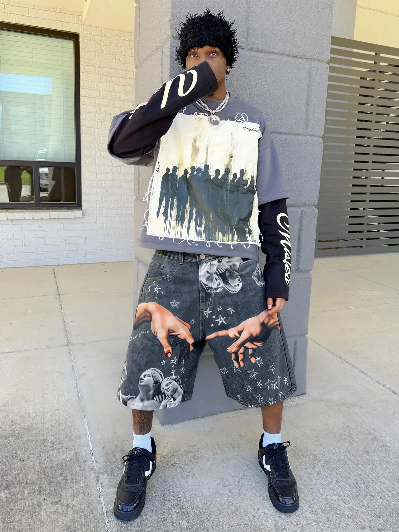 Men's printed denim shorts (Jorts), Romwe street style, featuring street-inspired patterned print design, comfortable for daily wear, suitable for urban environments, Casual Streetwear Shorts, Denim Cargo Jorts, Cargo Relaxed Shorts, Denim Jean Shorts