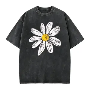 Daisy Shirt gift for Women Retro Floral Graphic Tee, Flower Print T-Shirt