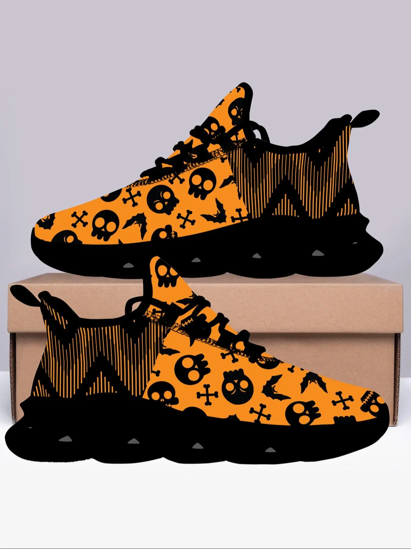Men's Fashionable Halloween Pattern Lace Up Sneakers, Casual Comfortable Breathable Sports Running Shoes, Male All-match Round Toe Low Top Shoes for Daily Wear