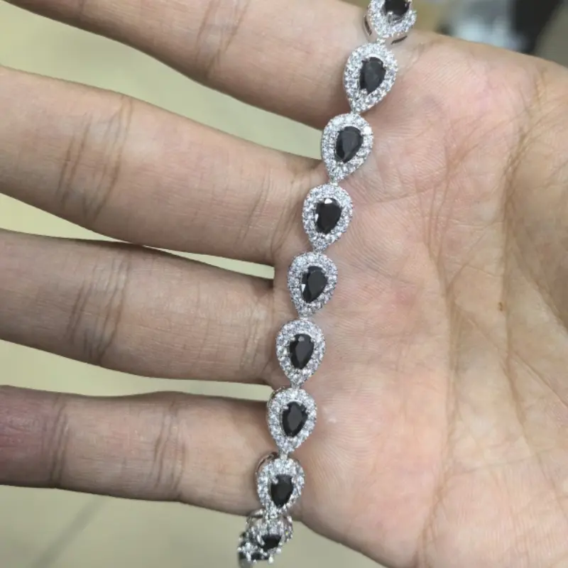 White K Black Diamond