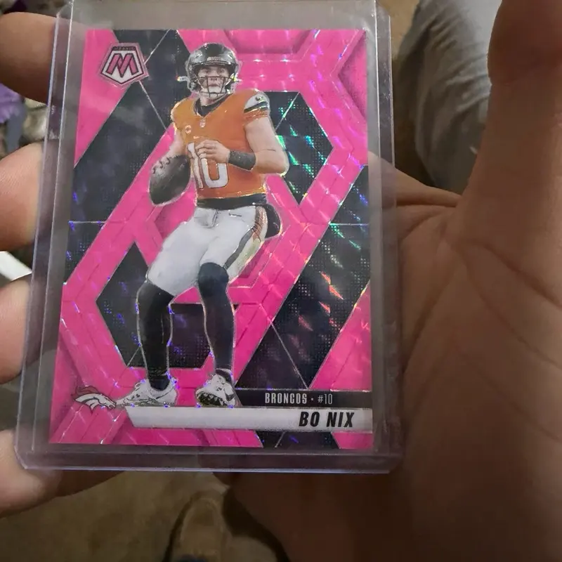 Bo Nix Pink Refractor 10/10 Jersey Match