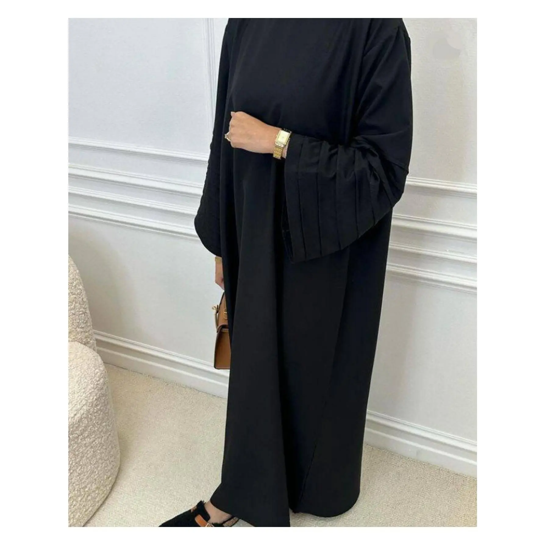 Men's Plus Size Black Polyester Robe with Pleated Sleeves and Belt - Middle Eastern Style Loose Kaftan Dress for All Seasons, Lightweight Breathable Fabric, Round Neck, No Scarf Included