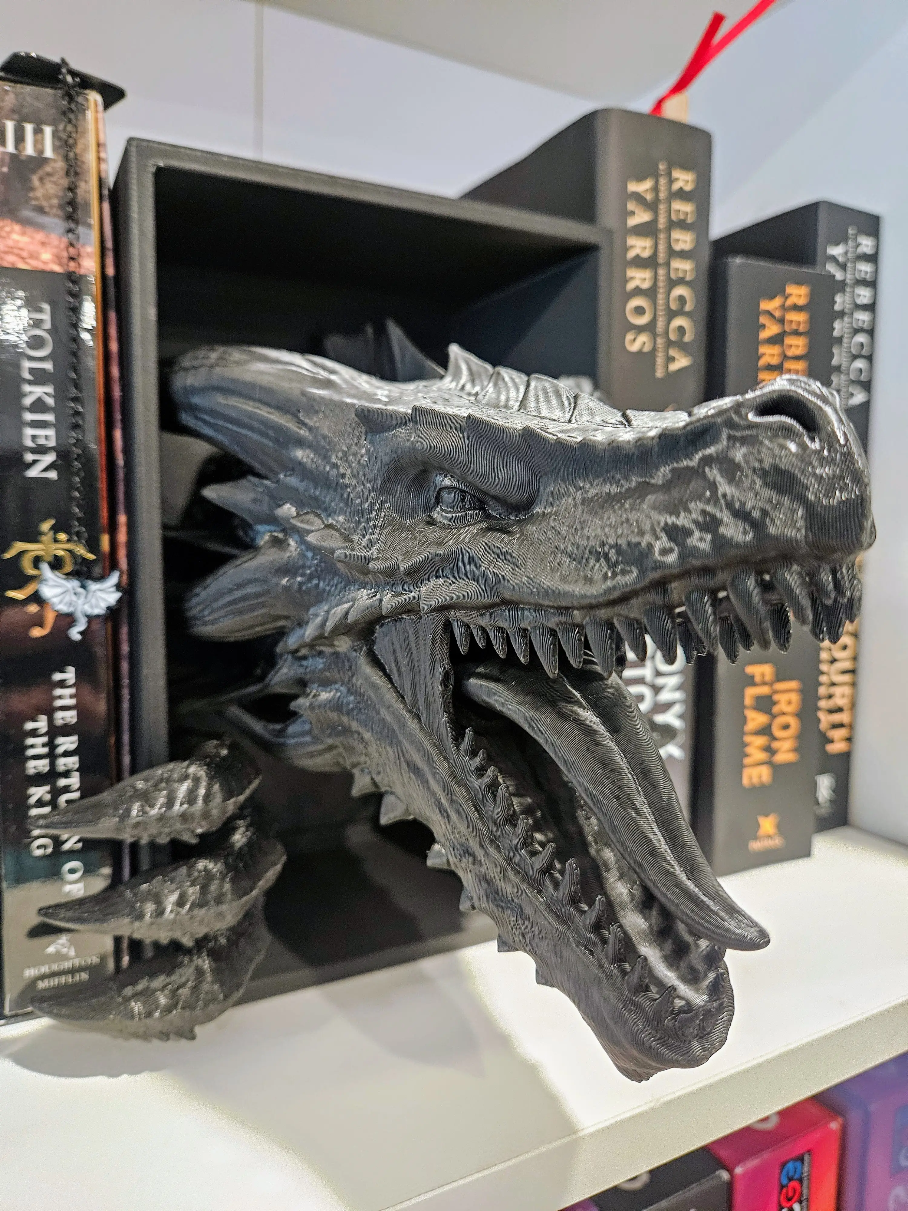 Dragons End Book Nook - Dragonskin Decorative Piece with Unique Design and Intricate Details