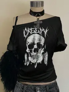Women's Skull Print Asymmetric Off-the-Shoulder Short-Sleeved T-Shirt, Fitted Tee, a Versatile and Casual Basic Top Suitable for All Four Seasons, Ideal for Daily Women's Outfits, Asymmetrical, Womenswear