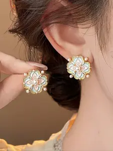 1 Pair Vintage French Elegant Luxury Enamel Floral Design Earrings, Unique Style For Women, Suitable For Daily Wear, Dance, Date, Party, Great Gift For Girlfriend, Sister, Christmas, Valentine's Day, Birthday, Mother's Day