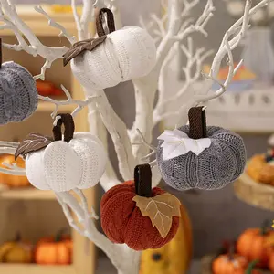 Knitted Pumpkin Hanging Ornament, Rustic Home Decor for Thanksgiving & Harvest Festival, Heartwarming Mother’s Day Gift