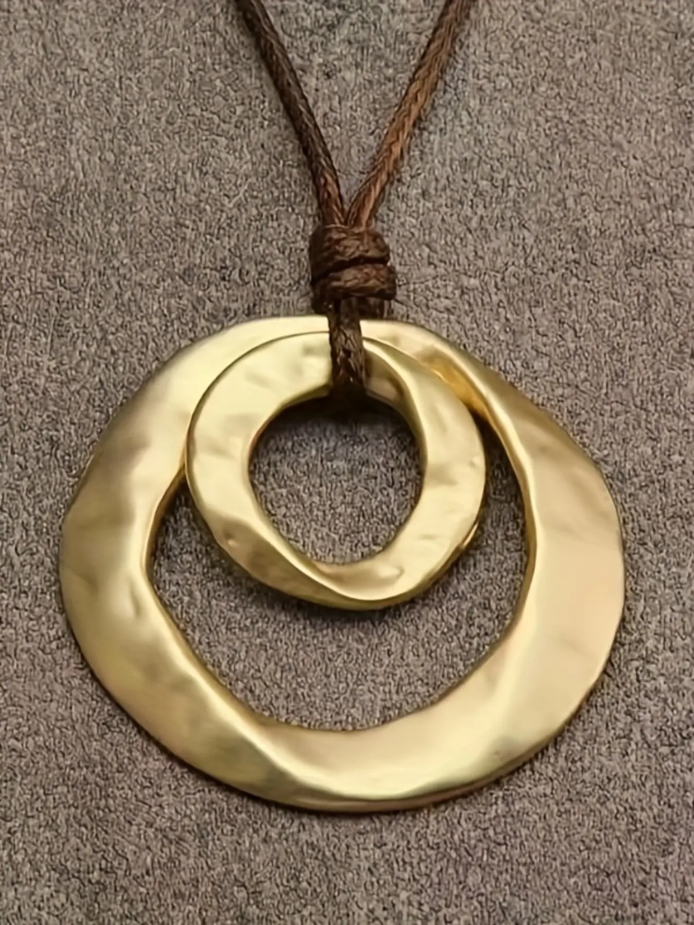 Fashionable Geometric Ring Pendant Necklace, Durable Zinc Alloy, Bohemian Style Unisex Jewelry, Perfect Gift for Birthday and Holidays