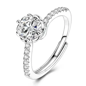 NARMO S925 Silver-Plated Casual Female Engagement Ring - Hypoallergenic Pave-Set Band, Round Zircon Classic Solitaire, Eternal Love Symbol Gift for Women, Valentine's Day