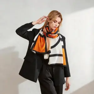 Chic Geometric Print Scarf – Lightweight Stylish Shawl for Women | Versatile Fashion Accessory for All Seasons