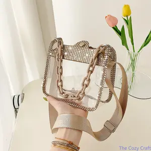 Clear PVC Chain Shoulder Bag For Women Trendy Stylish Transparent Handbag Fashion Mini Crossbody Purse Cute Aesthetic Teen Girls Accessory Versatile Daily Streetwear Bag For Party Shopping Casual Outings outdoorfun