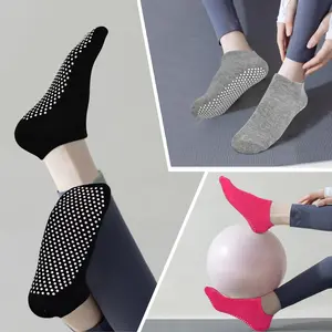 Yoga Grips Non Slip Socks Pilates Anti Skid Sticky Grippers Ballet Barre Socks for Women 3 Pairs