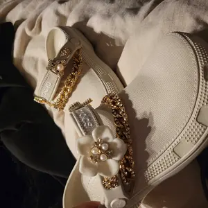 SOGLLQAM Bling Shoe Charms Set, Pearl Flower & Crystal Rhinestone Accessories for Women’s Clogs and Shoes, Cute Decoration for Party & Birthday TikTokShopBlackFriday