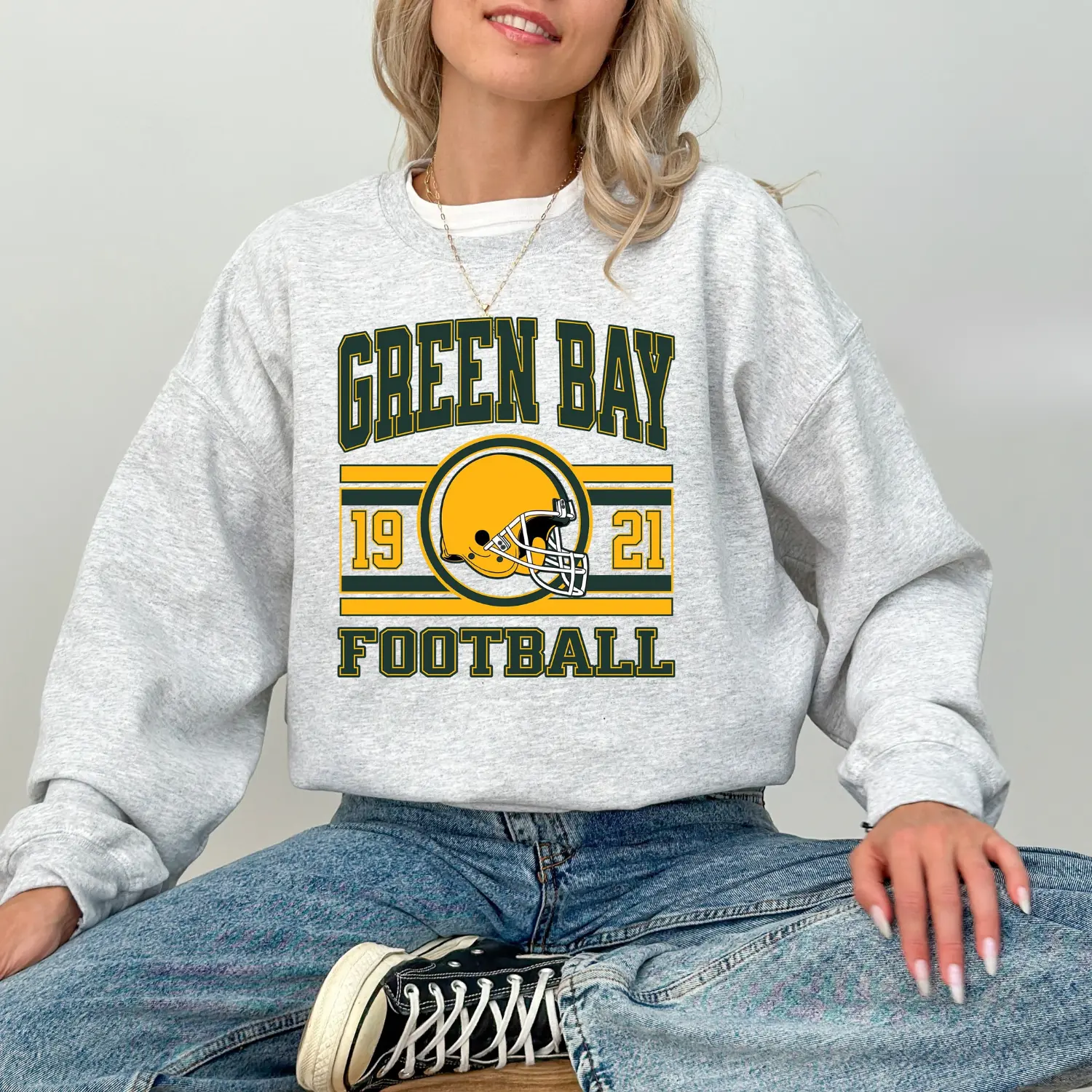 Packers Game Day Crewneck - Nostalgic Green Bay Football Style