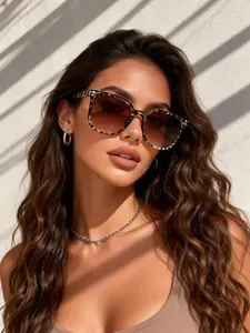 Elegant Vintage Women's Sunglasses for Daily Wear, Perfect for Driving and Shopping, Classy Retro Style for Every Occasion
