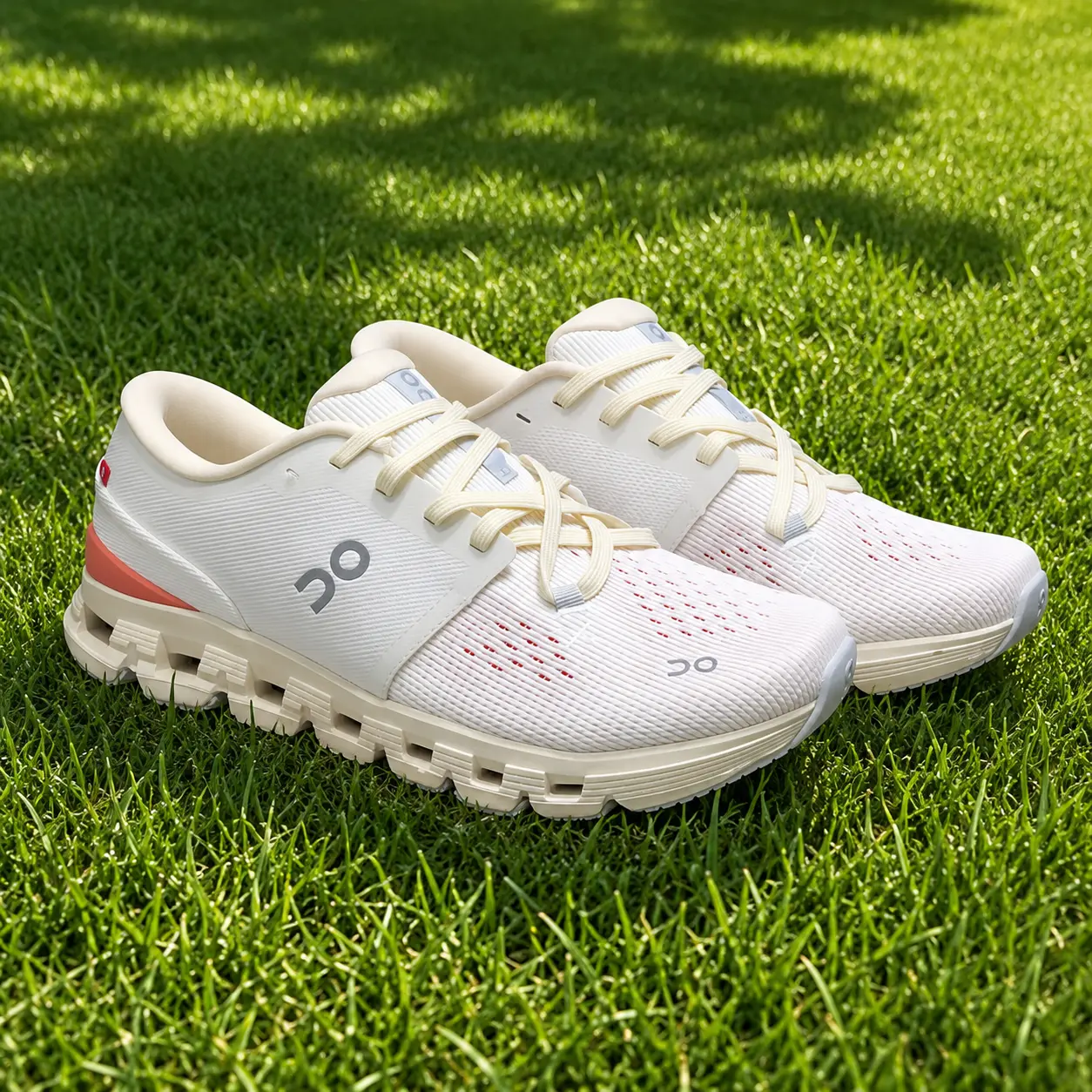 Unisex Mesh Cushioned Running Shoes, Hollow Segmented Non-Slip Outsole Lightweight Athletic Sneakers for Sports Daily Wear