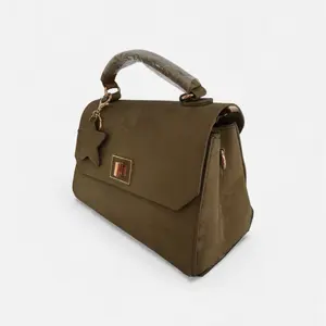 Elegant Everyday Structured Shoulder Bag – With Top Handle & Crossbody Strap