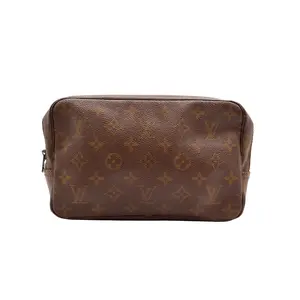 Pre-owned Louis Vuitton canvas Clutches & Wristlets Monogram Trousse Toilette 23 Pouch (4900000158694)