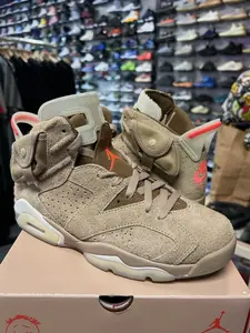 Jordan 6 Retro Travis Scott British Khaki Preowned 6.5m/8w