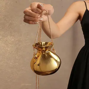 2026 New Luxury Acrylic Clutch Evening Bag, Shiny Finish Fortune Money Pouch Handheld Purse for Special Occasions