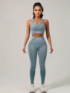 Quick-Dry Breathable Yoga Set, Activewear Workout Set, Gradient Back Strap Bra with Padded Chest, High-Waisted Butt-Lifting Workout Pants, Gym
