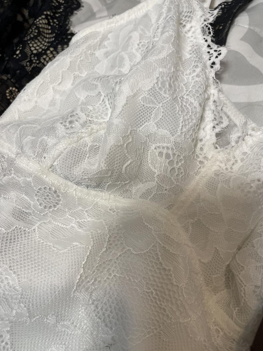 Item: White, S(130lbs-140lbs)