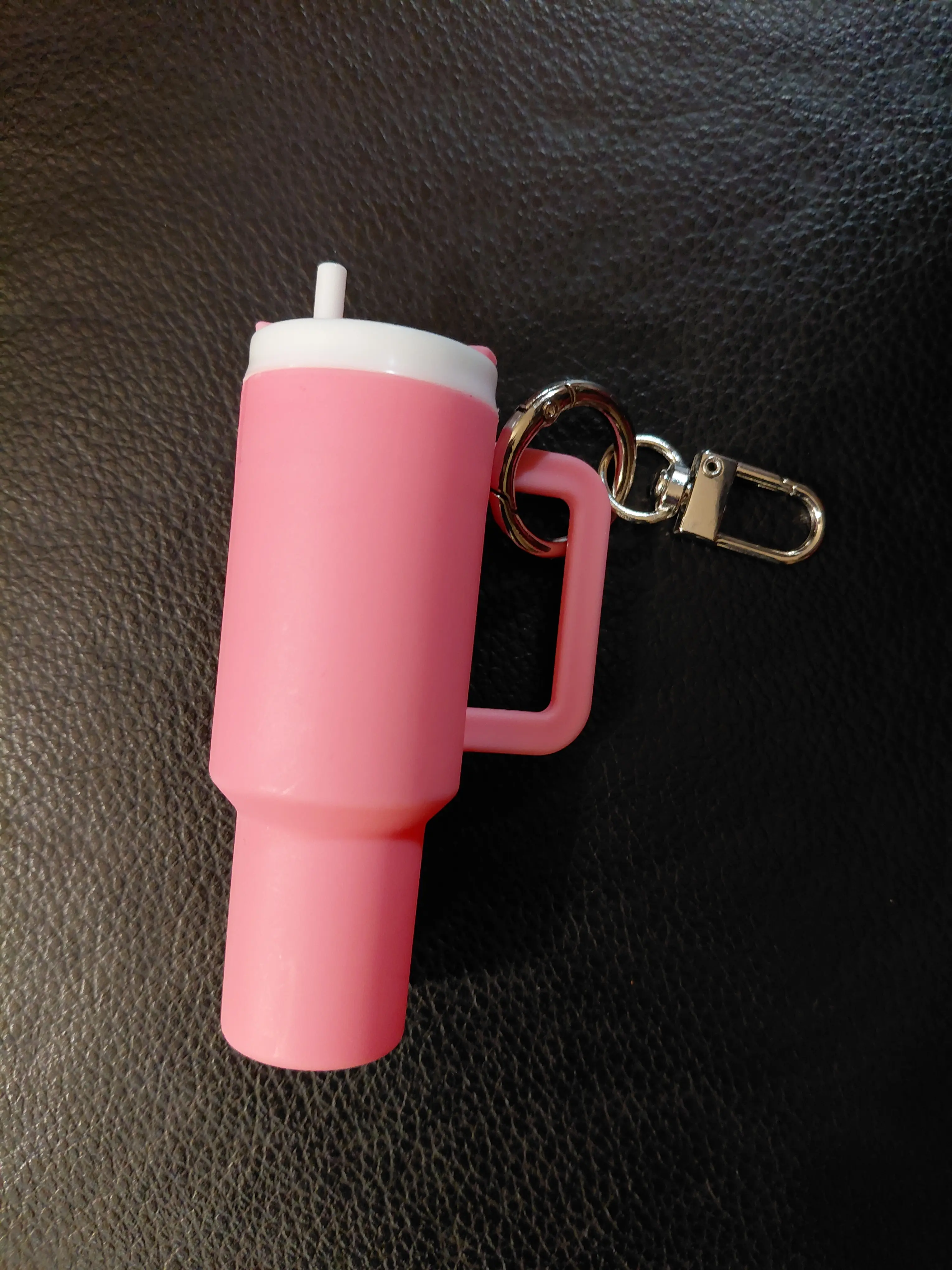 One Chapstick tumbler pick on live