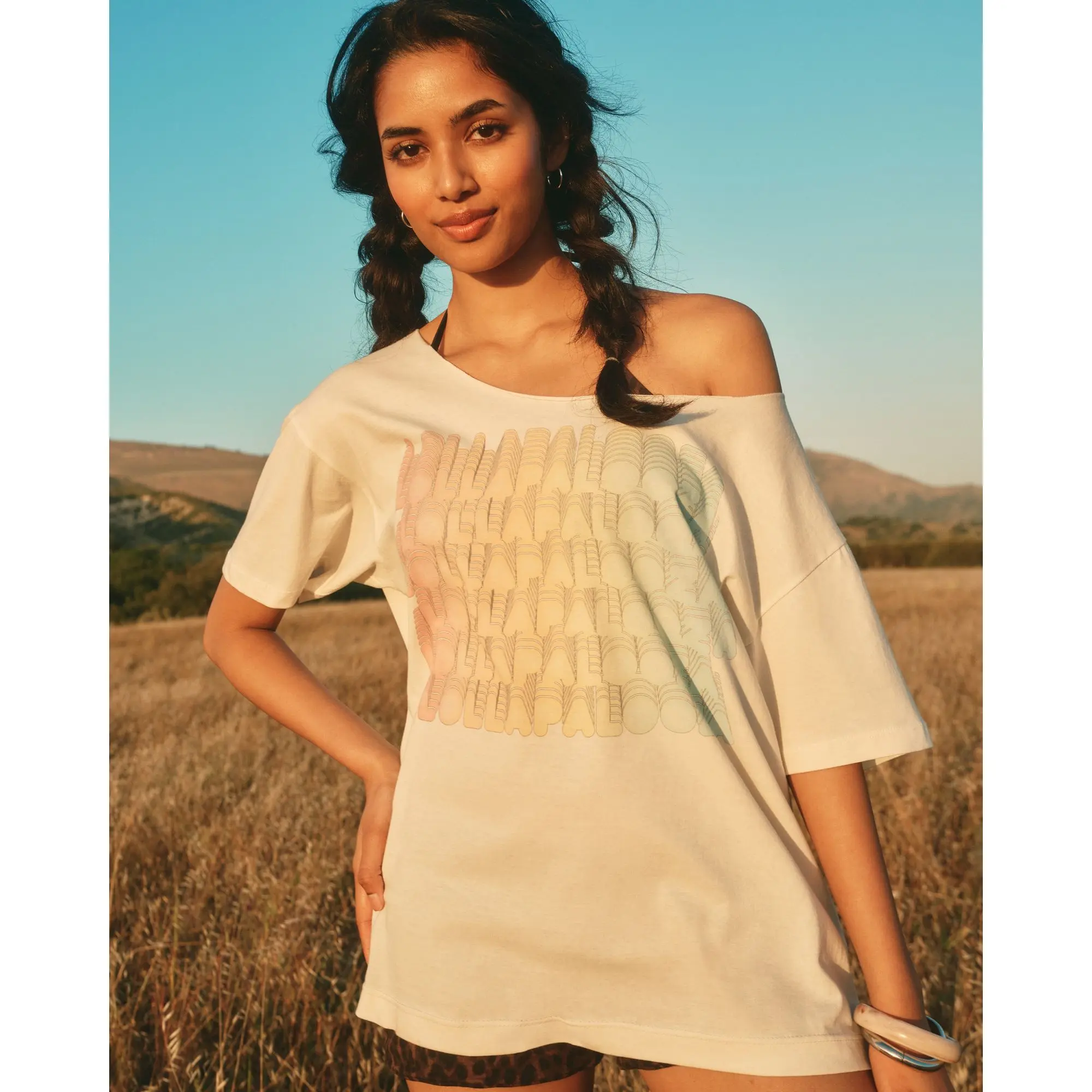 Hollister Oversized Lollapalooza Graphic Tee
