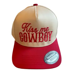 Kiss me Cowboy Hat for Women, Fashion Accessory, Clothes Accessory